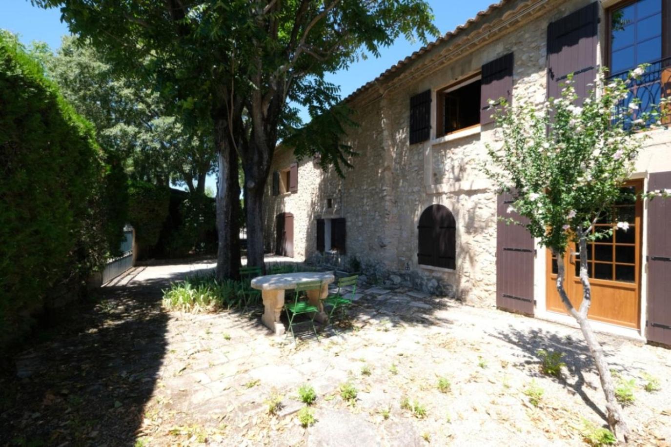 Typical Mas Provencal With Swimming Pool In A Small Hamlet Near Mouries In The Alpilles In Provence- 8 Persons Villa Exterior photo